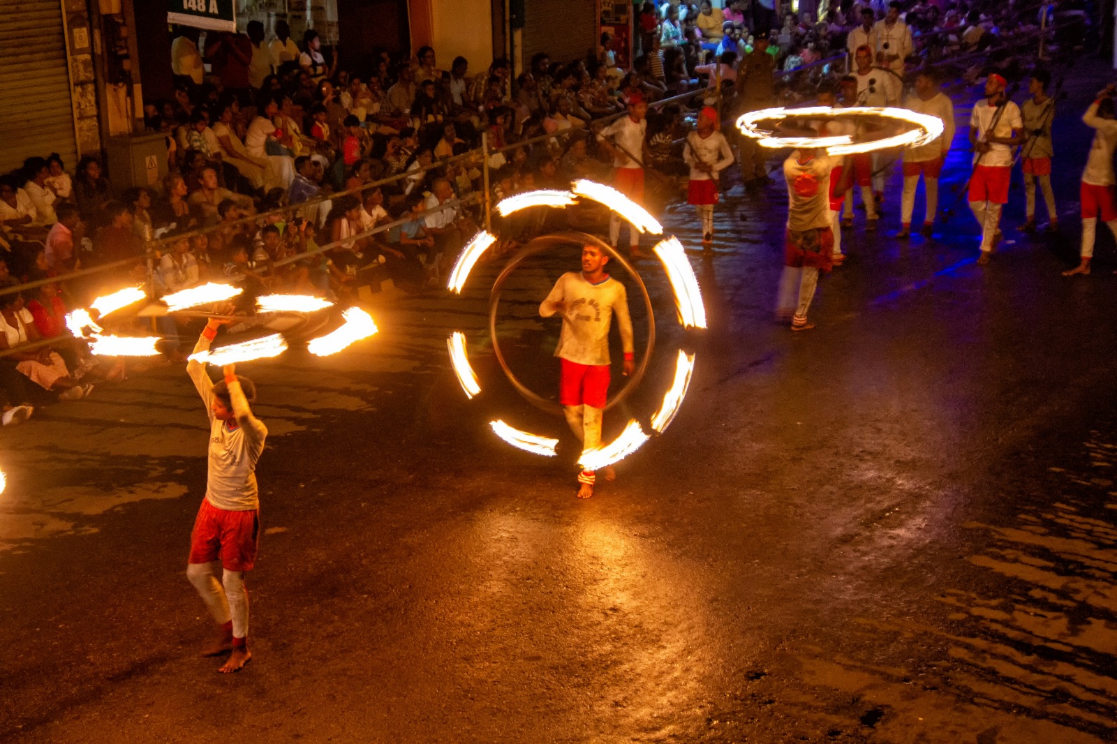 The Splendid Tradition of the Esala Perahera